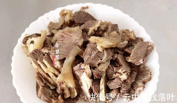 秋天吃火锅，这食物记得备上，煮一煮甘甜鲜美，也可当主食！