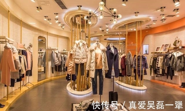 实体店|实体店一件衣服500元，电商却只卖几十块？内幕被揭开，你还买吗