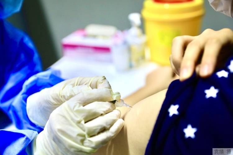 人群|哪几类人群可以接种新冠加强针？国家卫健委官方解答