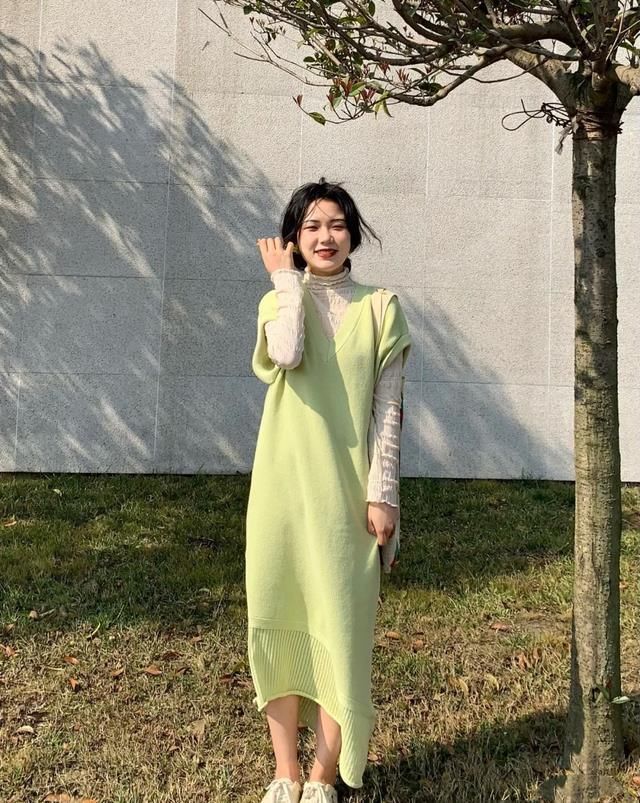 毛衣裙 穿“毛衣”的时候,注意3个小细节,轻松打造高级洋气的森系穿搭