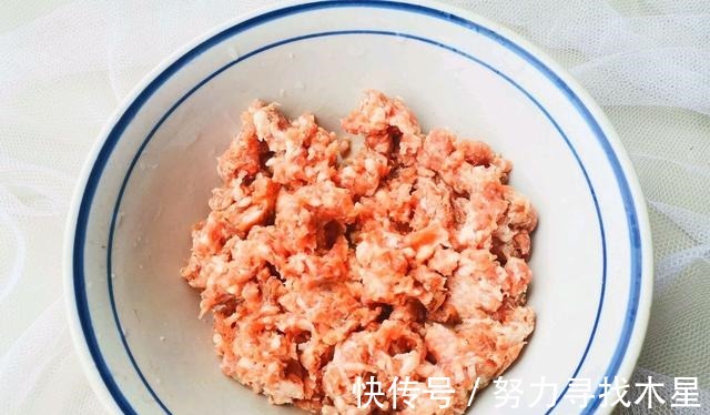 土豆|孩子很喜欢吃的肉末土豆球,自己做一点也不难,颜值高,味道好!