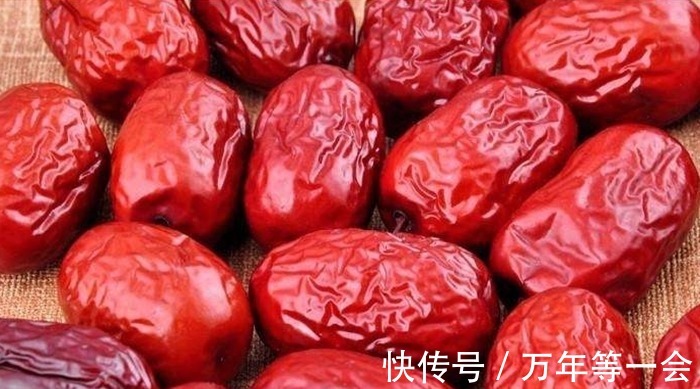 阳气不足|红枣与他们是绝配,坚持喝一个月,气血足,抗衰老,50岁不显老!