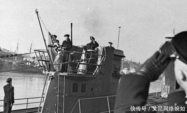 战列舰|老照片:希特勒将德意志号战列舰改名,他在怕什么?