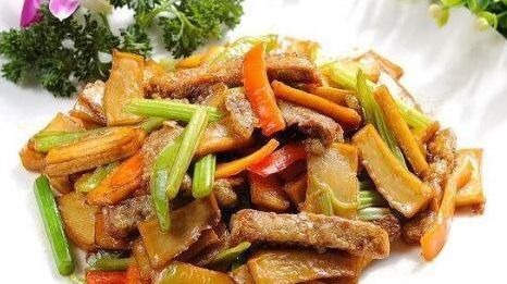 只有饭店才能做出来的味道,营养丰富物美价廉,家人最喜欢吃