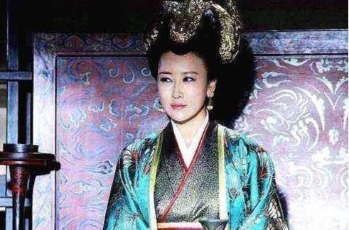 孟嬴|《芈月传》孟嬴为何不留住芈月,借扶持嬴稷上位,敲诈秦国一把