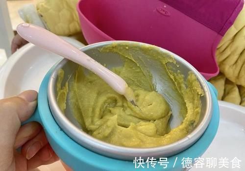 营养师|菜泥肉泥果泥怎么加?辅食油要不要?营养师用辅食表告诉你