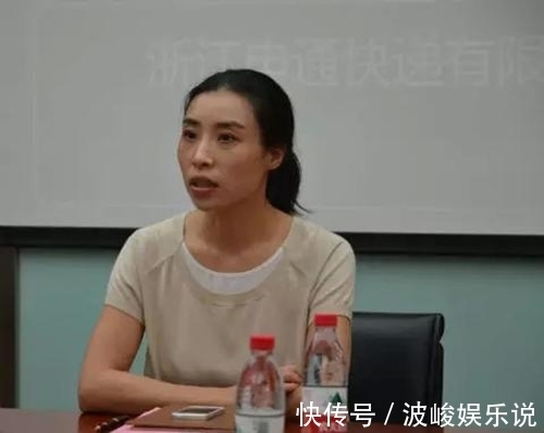 陈小英|她把申通146亿卖给马云,衣锦还乡后,又靠几十元的雨伞再赚百亿