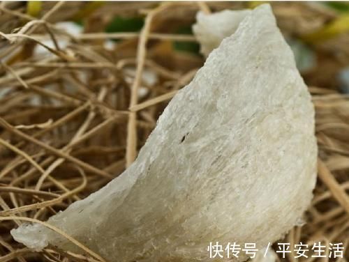 玻尿酸|女性再没钱，也别亏待了自己，多吃一种“玻尿酸”，皮肤更细腻