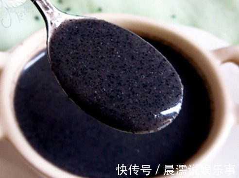 朋友们|天热多吃黑芝麻,教你2个新吃法,花钱买不到,好吃上瘾!