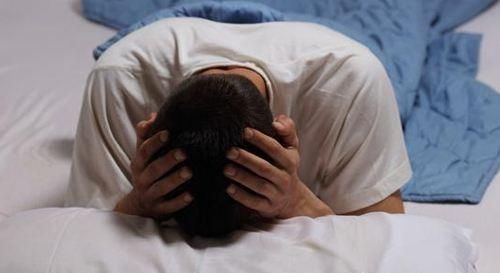 睡眠时间|每天坚持深蹲有什么好处做到了,不出两个星期,免疫力慢慢变好