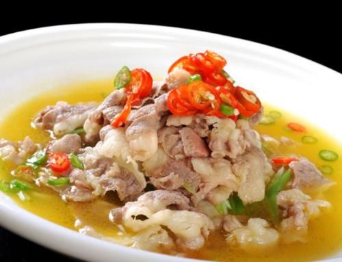  正道|冬天要刺激一回！酸酸辣辣才是正道啦！肥牛这样做才好吃~