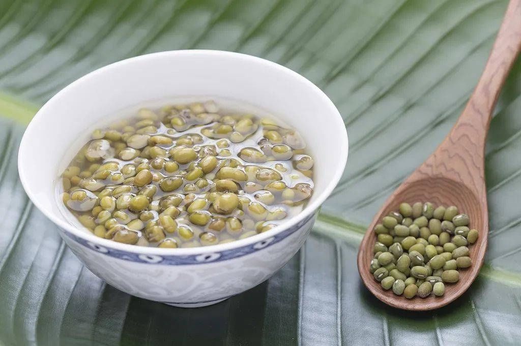 斂汗|夏天出汗是排毒？這幾個部位出汗預示著大麻煩