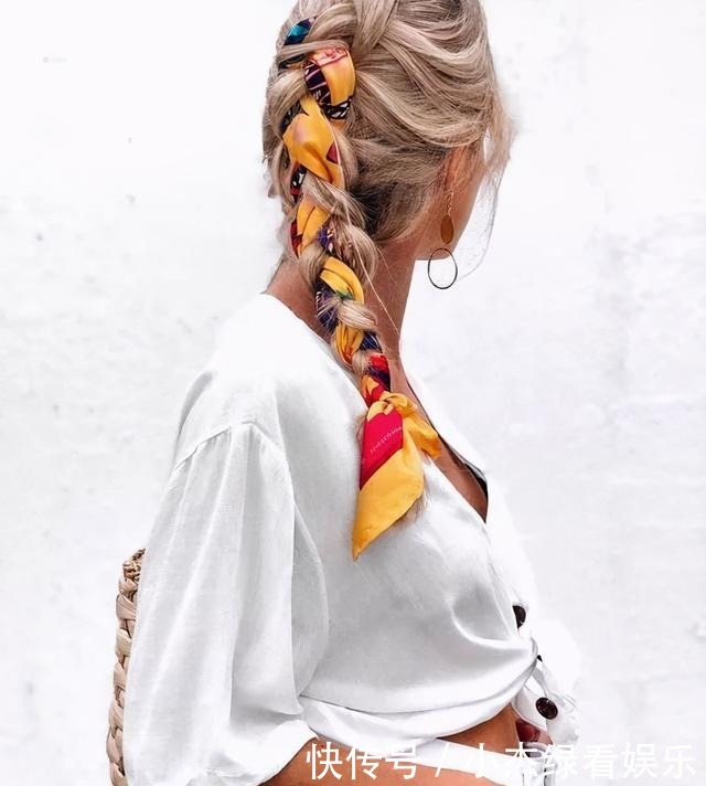 夏季|夏季披头散发太热,试试这10款清凉发型,显脸小又好学