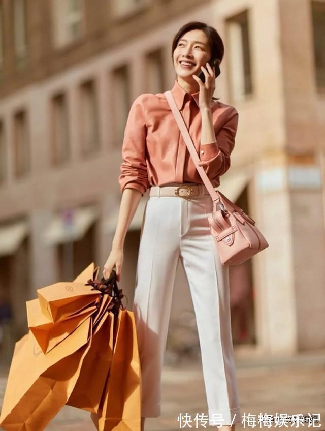 女人 奔五的女人,无论裤子裙子,都要遵循这3个“上下”法则才更优雅