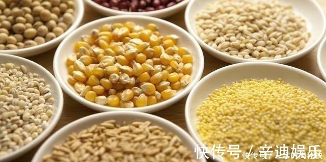 钓鱼|教你用羊油做饵料，一看就会！初春钓鱼时用上，鲫鱼都抢着来咬钩