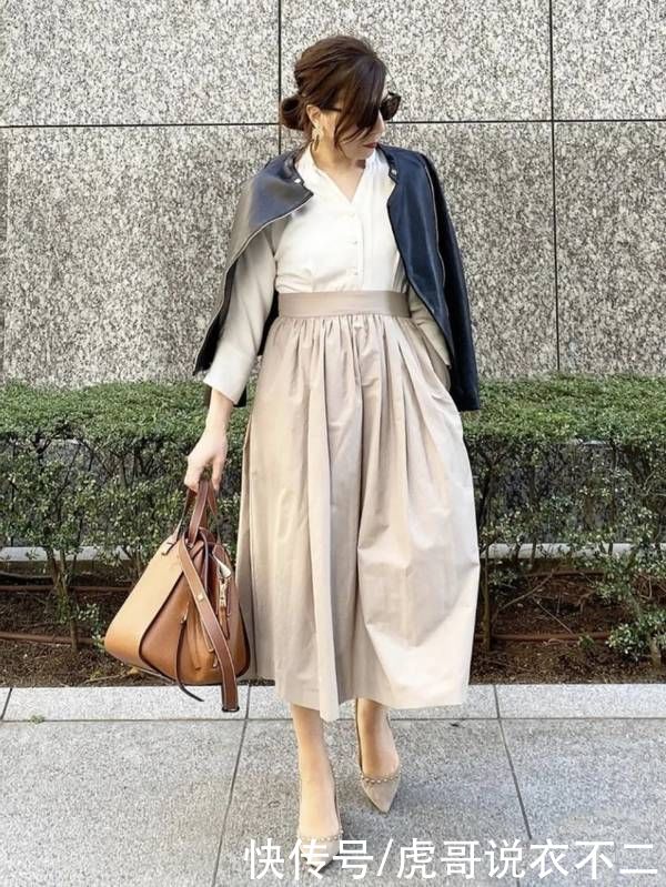 懂穿衣的日本40岁女人，早春最爱简约休闲风，尽显美丽与成熟