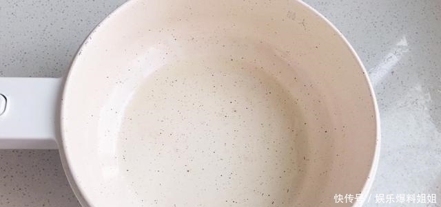 西红柿|每天晚餐吃这个减脂汤,一段时间腰细了脸小了,瘦子别喝怕你太瘦