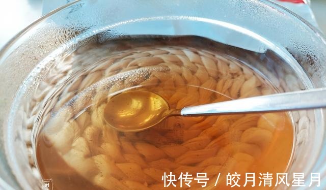 这个开胃健脾、消油解腻的饮料，自己也能做，只需准备这4种食材！