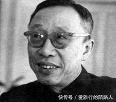 助手|郭沫若想请溥仪做助手,溥仪说了5个字,郭沫若当时就尴尬了!