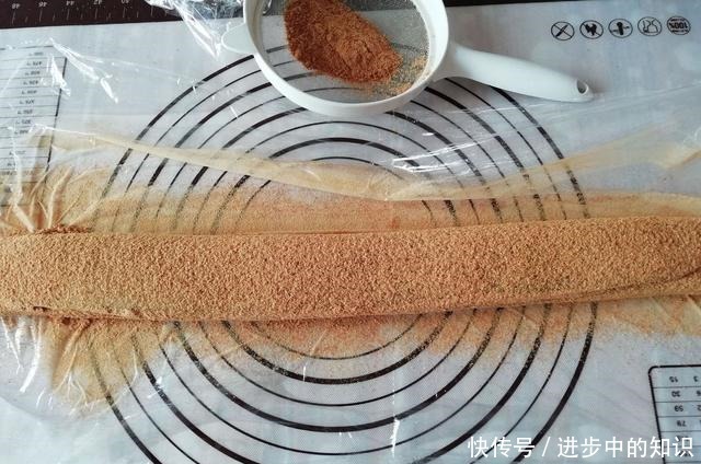 天越冷越馋它,蒸一蒸卷一卷,好吃不麻烦,我家三天两头准做一次