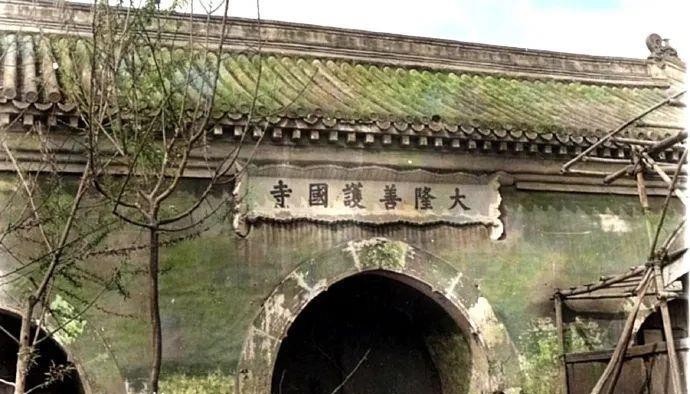 镜头|重拍北京旧日遗存,透过现实的镜头了解逝去的历史——新街口周边