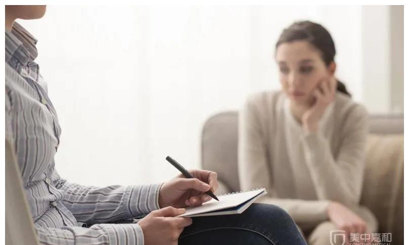 治疗|90后肿瘤心理学女博士:这一年,我遇见了“肿瘤君”