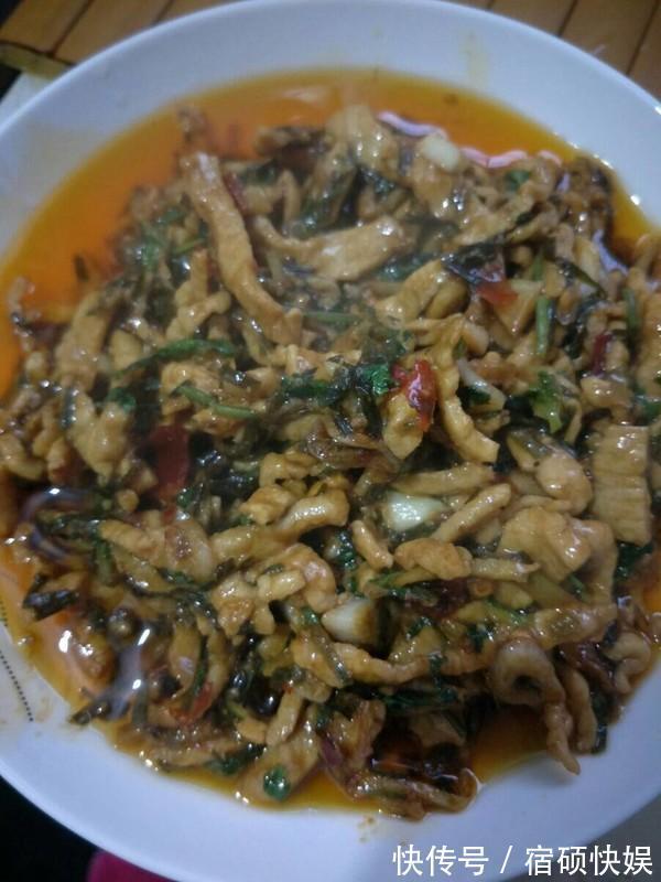 川菜鱼香肉丝，秋季下饭菜必选，隔三差五吃1次，肉丝软嫩还Q弹