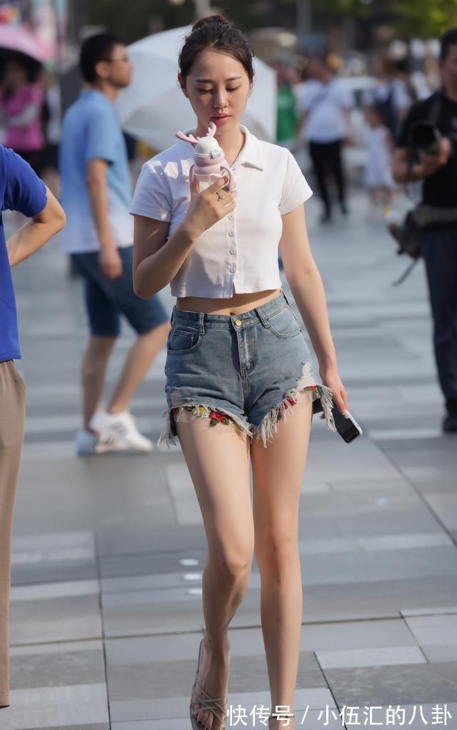 时尚|休闲裤款式时尚独特，充满魅力