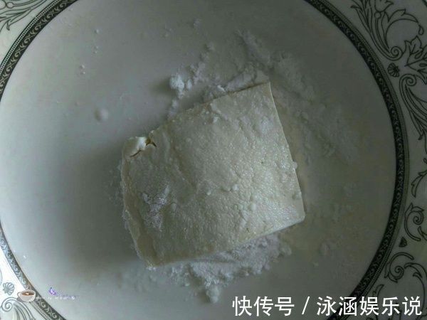 豆腐又一种好吃爆的做法!又香又快,还没出锅都想抓几块吃