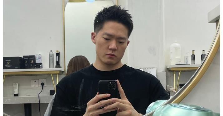 孟子义闺蜜“拷问”王厚杰，他回答后被质疑立完美人设，生气离开