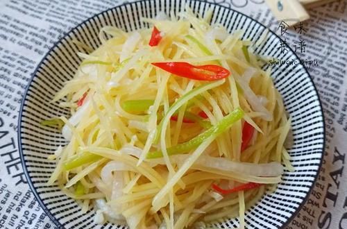  炒土豆丝，很多人做错这一步，后放醋还是先放醋？顺序不对特难吃