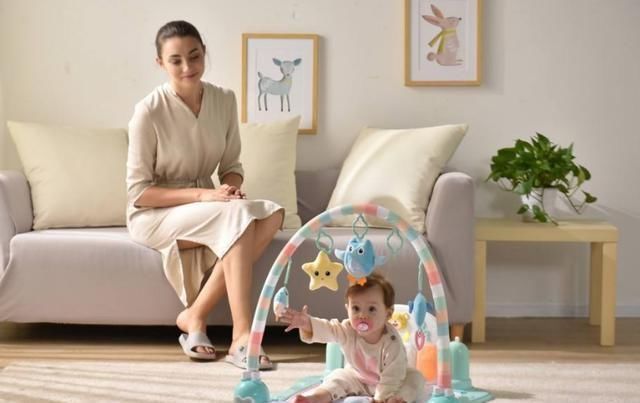 妹妹|哥哥放学回家就“猛亲”妹妹,而诱发妹妹看急诊,什么原因不能亲