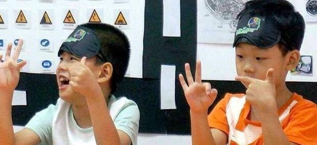 坏习惯|孩子有这4个“坏习惯”,说明你把他养得很好,父母就放宽心吧