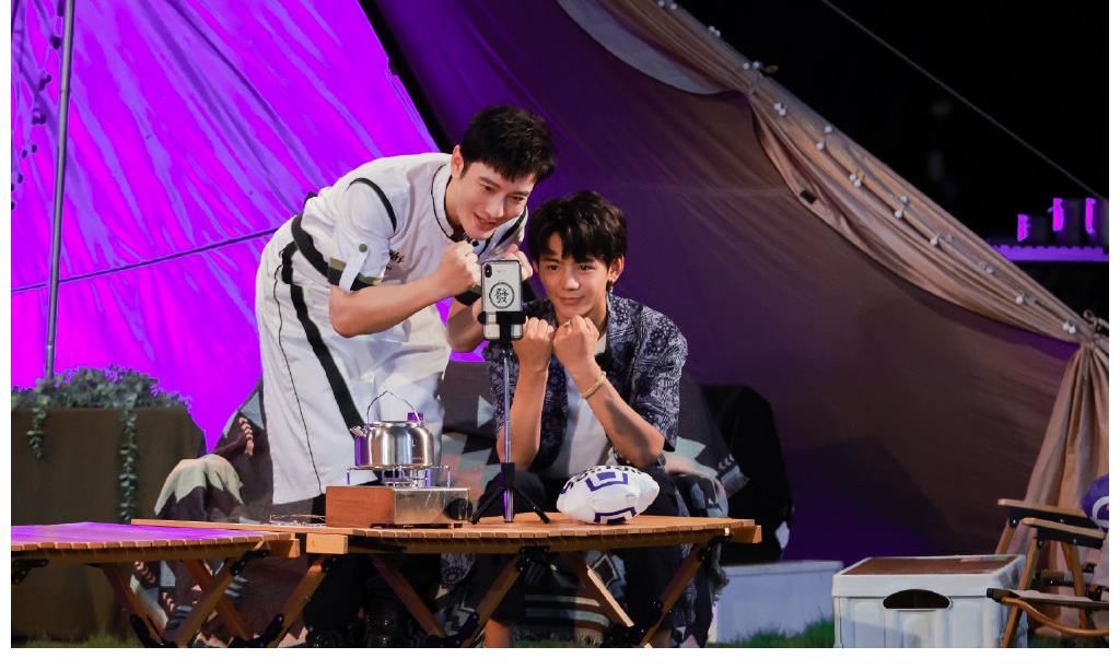 劇本|無沖突，不《中餐廳》，寧靜黃曉明強行“沖突”，真的好嗎