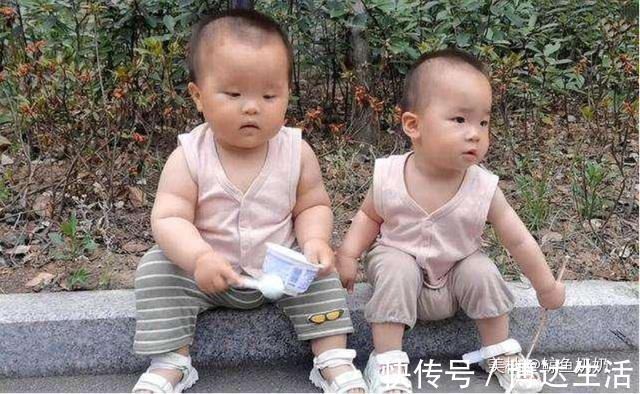 通乳师|双胞胎,一个从小喂母乳一个吃奶粉,不到10岁,2人差距明显
