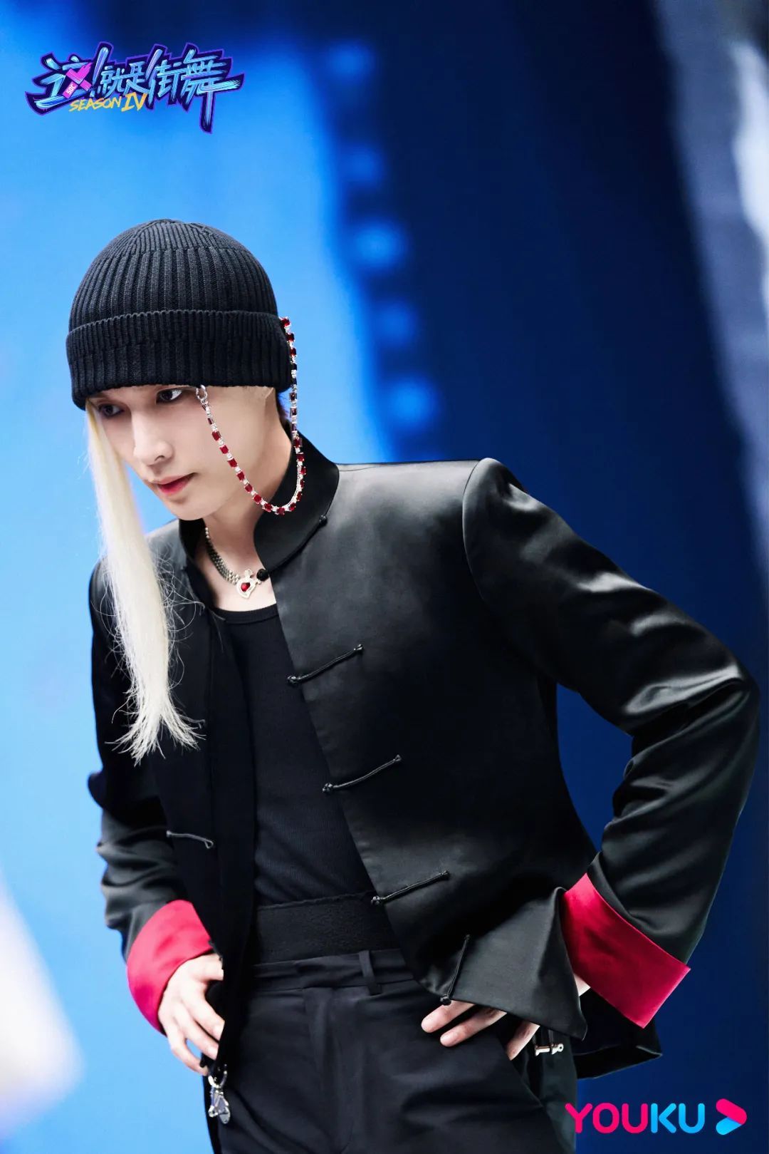 张艺兴|独家！全网都在问，王一博《这街4》的报童帽原来是这顶？