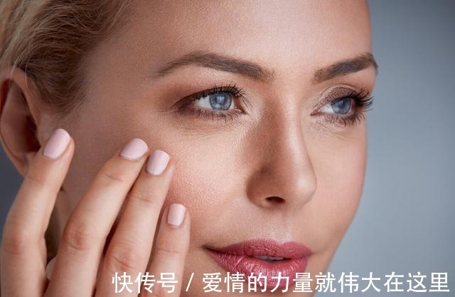 黄褐斑 去除斑点的方法有哪些粉底遮瑕霜有用,养好气血是前提!