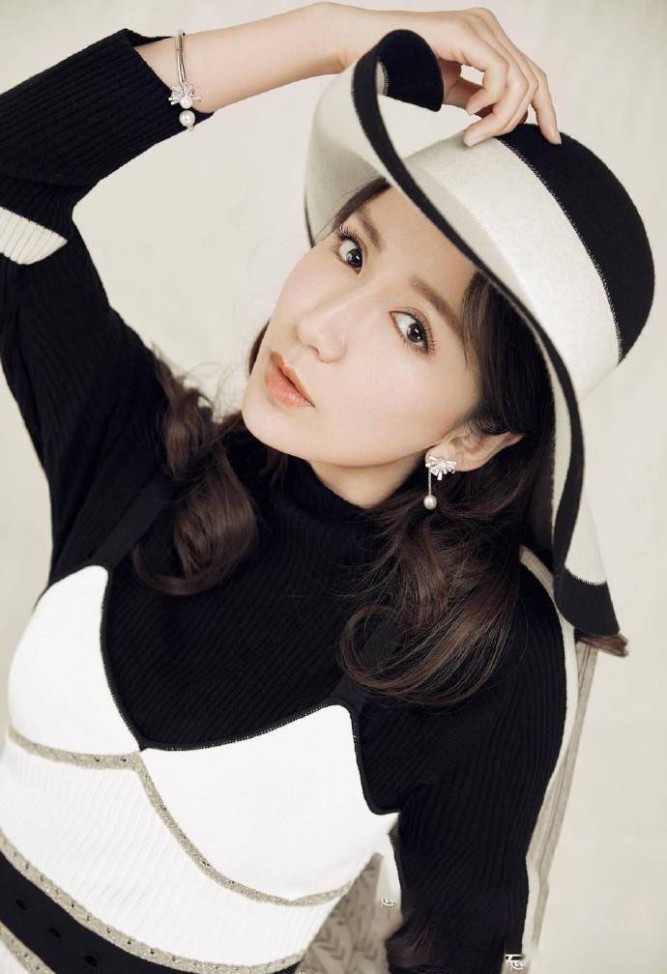 民国风味,精致的娄艺潇