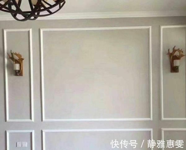 石膏线|客厅别再装瓷砖电视墙了,如今都流行装这种电视墙,好看又上档次