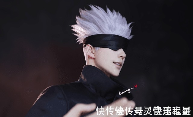 熊祁|鸽了一个半月后,熊祁COS《咒术回战》五条悟,网友这腿是真的