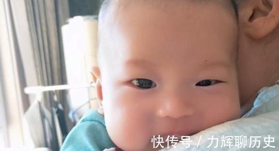 大运动|7,8个月的孩子会爬就行?真聪明的宝宝,手上小动作可不少