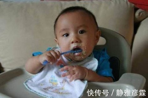 儿科|孩子积食爱“趴睡”儿科医生这4个原因没跑,家长别不在乎