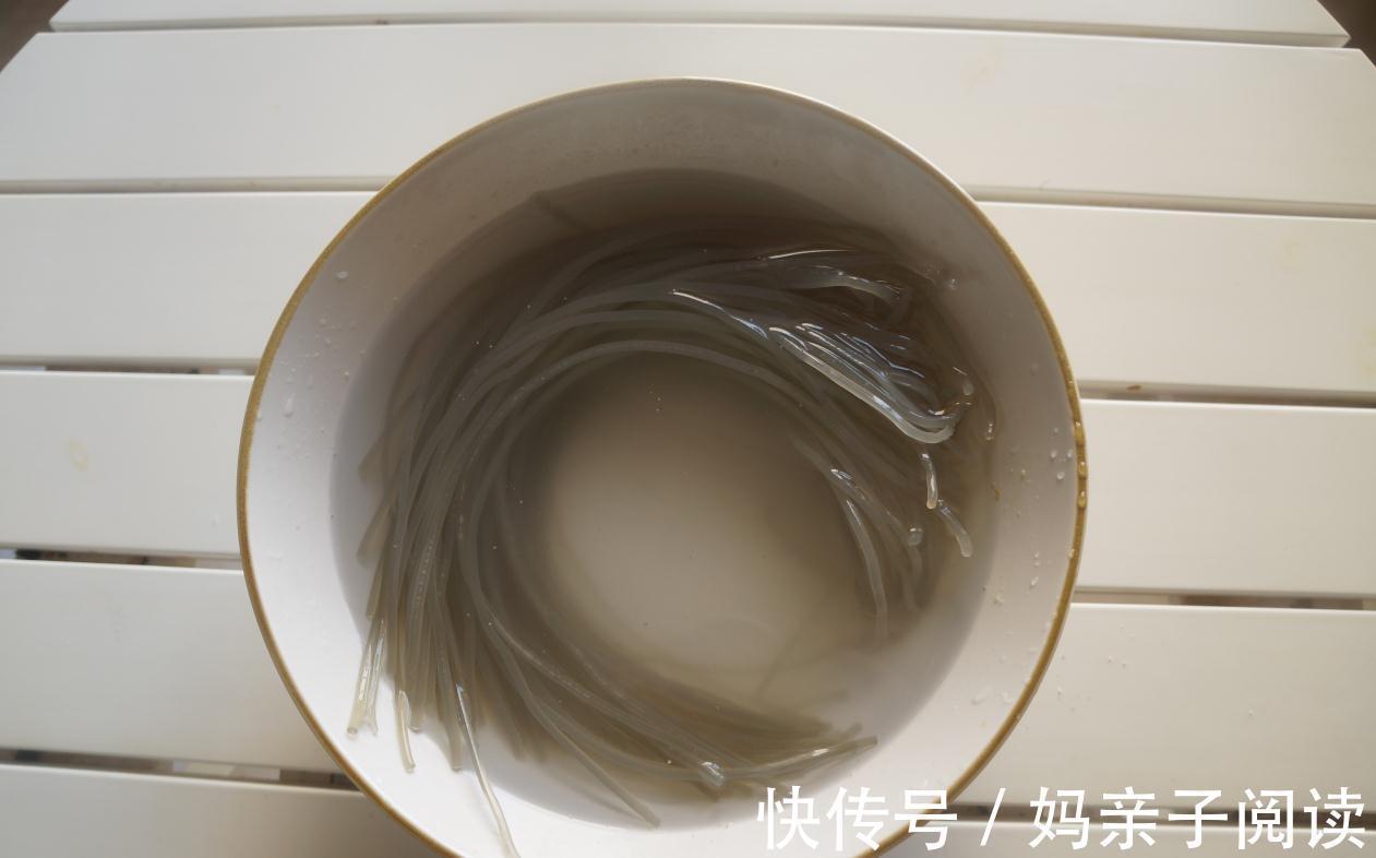 炒粉条此做法,味道鲜美很好吃,做法简单还不粘锅