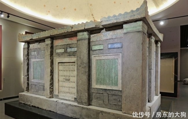 文物|花50万找土夫子来盗墓,一件石椁就卖100万美元,事迹被拍成电影