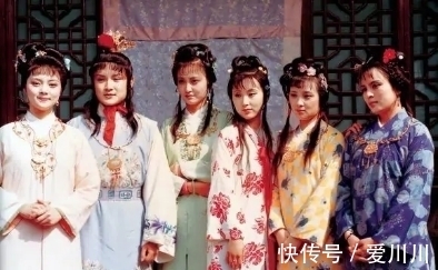 石头记@到底啥是红楼梦?作者用了无数个书名去诠释,却没人看懂