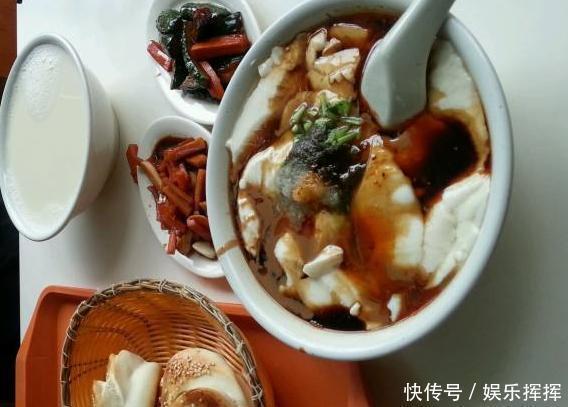 远嫁需慎重,晒晒西北人的一日三餐,每餐饭都离不开一样东西!