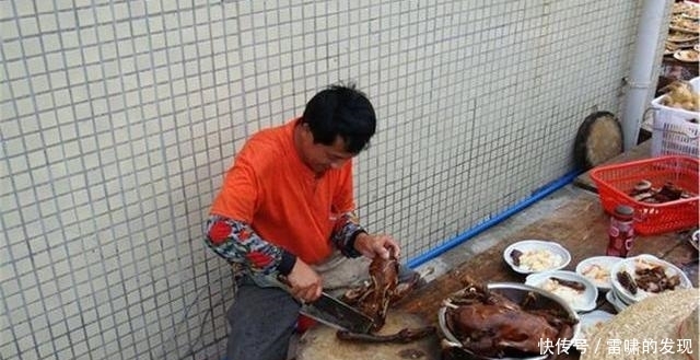 “地主”家的宴席——亲们都吃过这些菜么？
