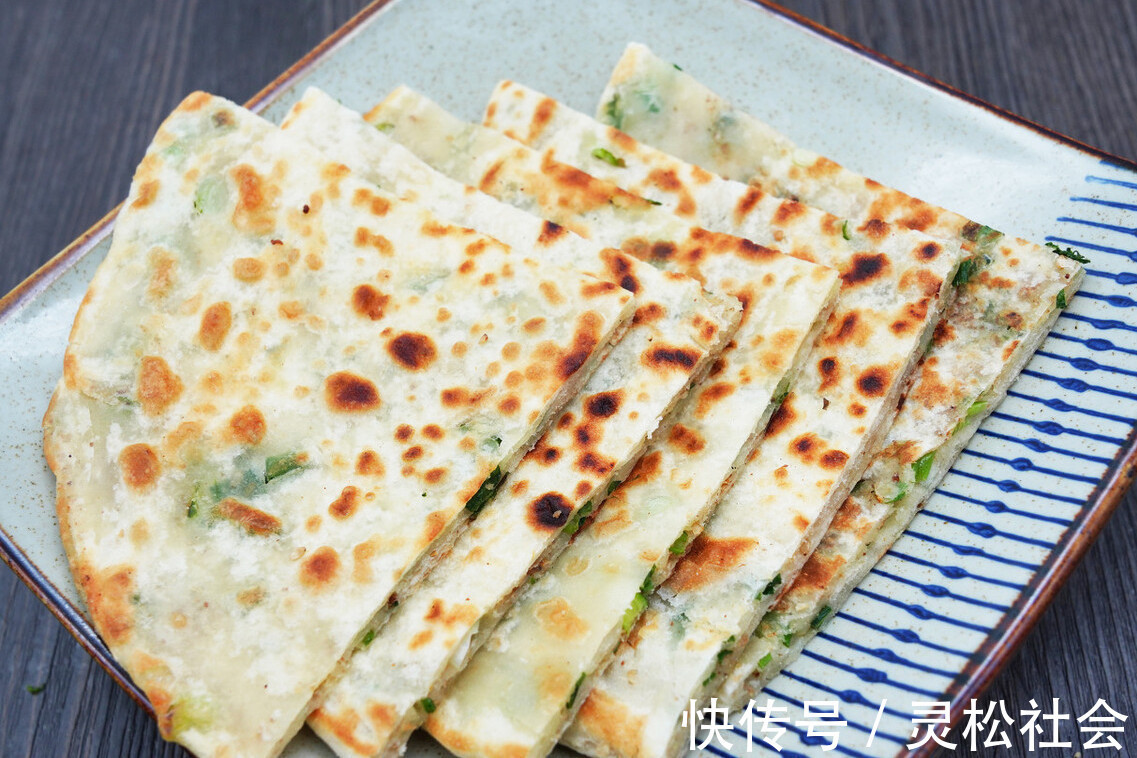 韭菜饼|清洗韭菜，切记不要只用清水洗，教你一招，洗得干净无残留