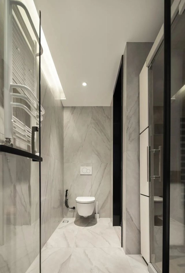 开放式|82㎡现代简约丨入户飘窗变卡座，开放式餐厨厅布局绝了