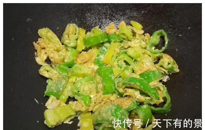 辣味|辣椒大量上市，试试这种做法，香而不腻，作为下酒菜再合适不过了